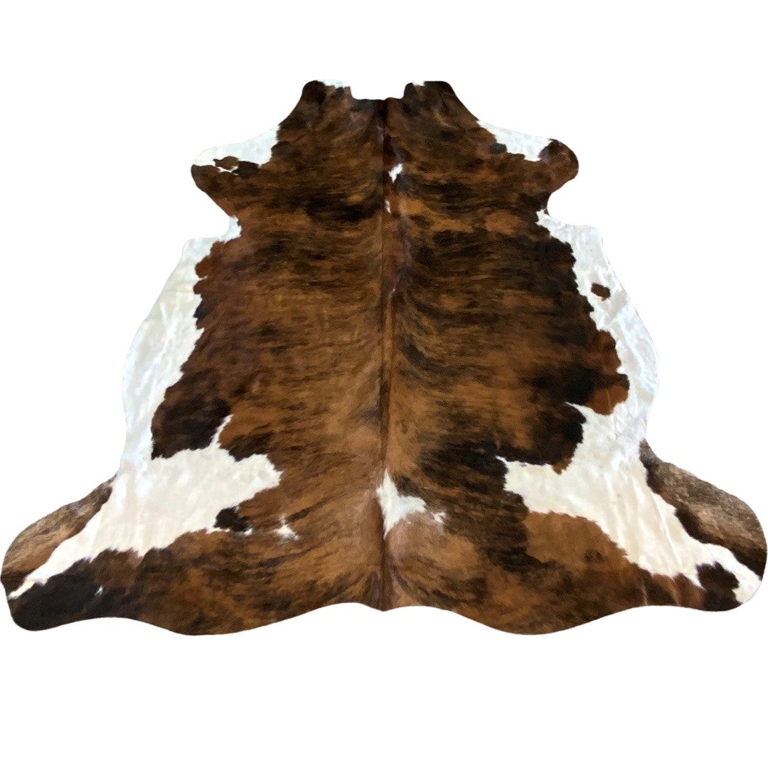 BROWN & WHITE BRINDLE NATURAL COWHIDE RUG 5X6FT